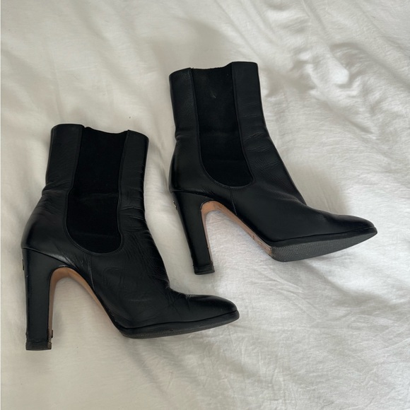 Chanel boots size 7 - Picture 2 of 7